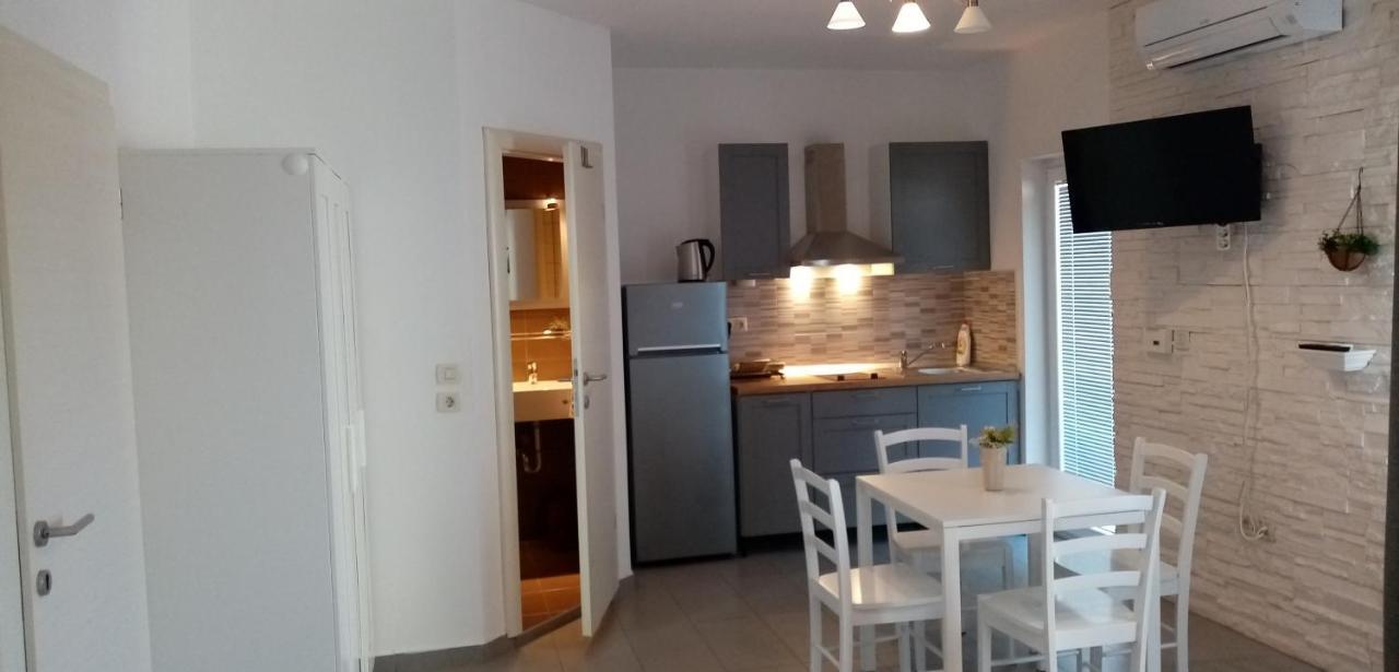 Summerhouse Duce Omis ภายนอก รูปภาพ