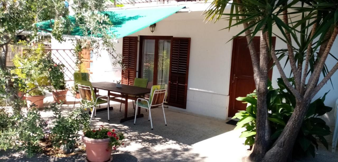 Summerhouse Duce Omis ภายนอก รูปภาพ