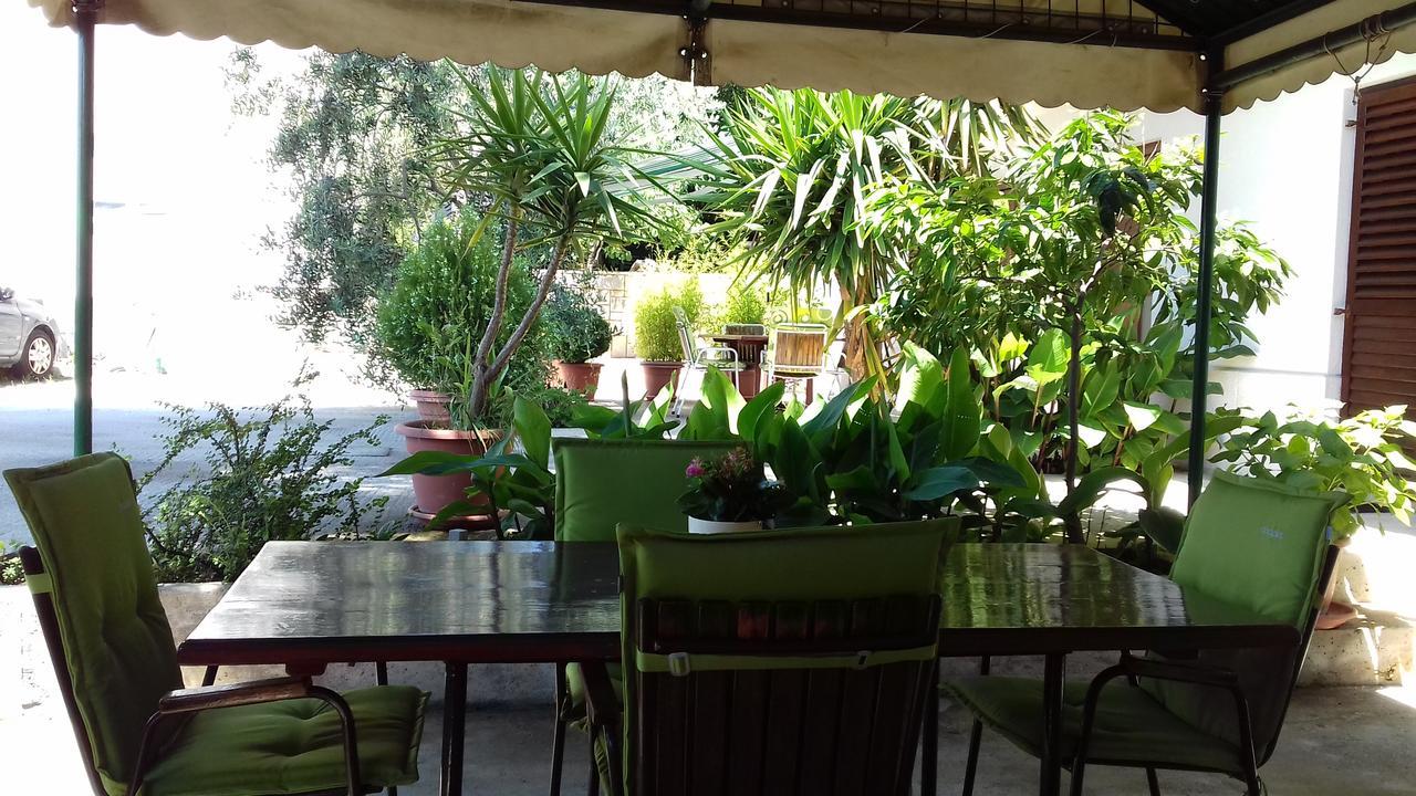 Summerhouse Duce Omis ภายนอก รูปภาพ