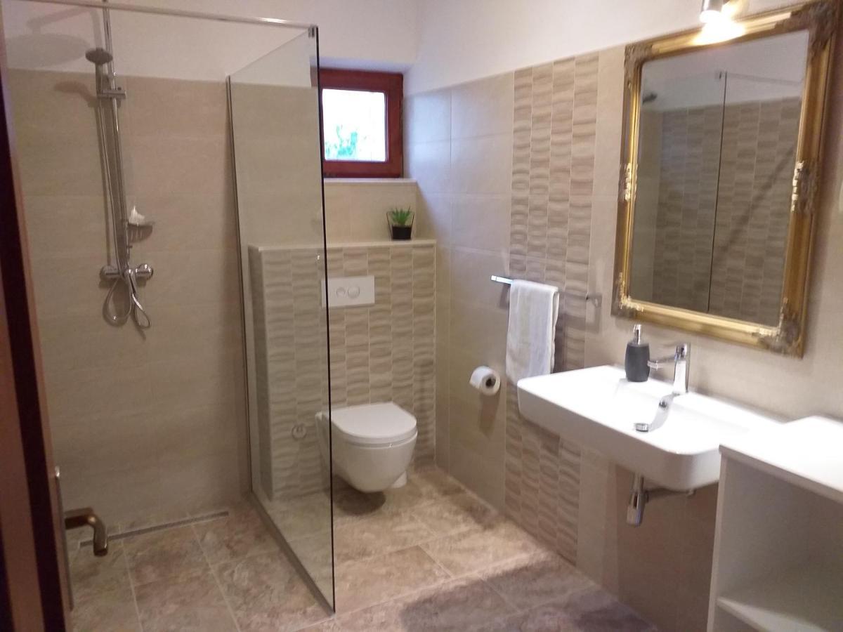 Summerhouse Duce Omis ภายนอก รูปภาพ